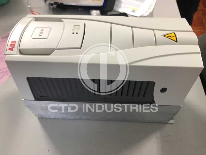 Biến tần ABB ACS550-01-08A8-4