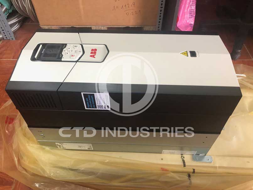 Biến tần ABB ACS880-01-169A-3
