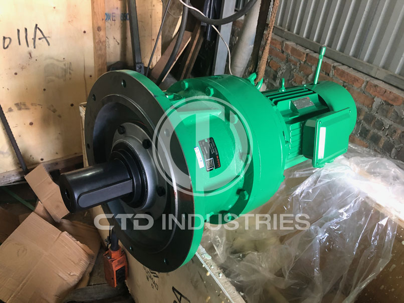 Động cơ liền hộp giảm tốc Guomao XLD8175-87-YEJ4-WB