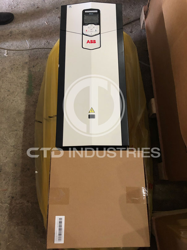 Biến tần ABB ACS880-01-246A-3