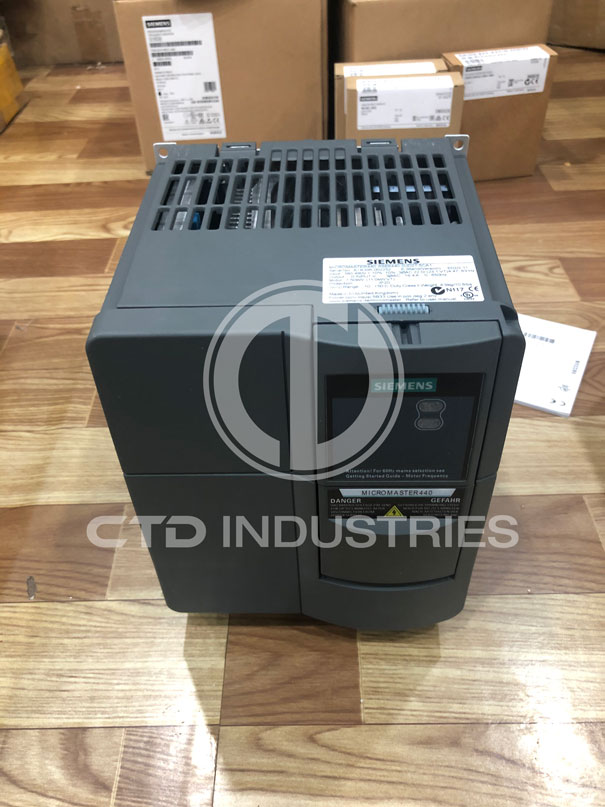 Biến tần Siemens 6SE6440-2UD27-5CA1