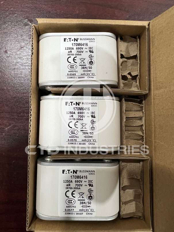 Cầu chì Eaton Bussmann 170M6416