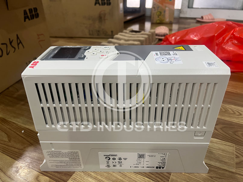 Biến tần ABB ACS580-01-12A7-4